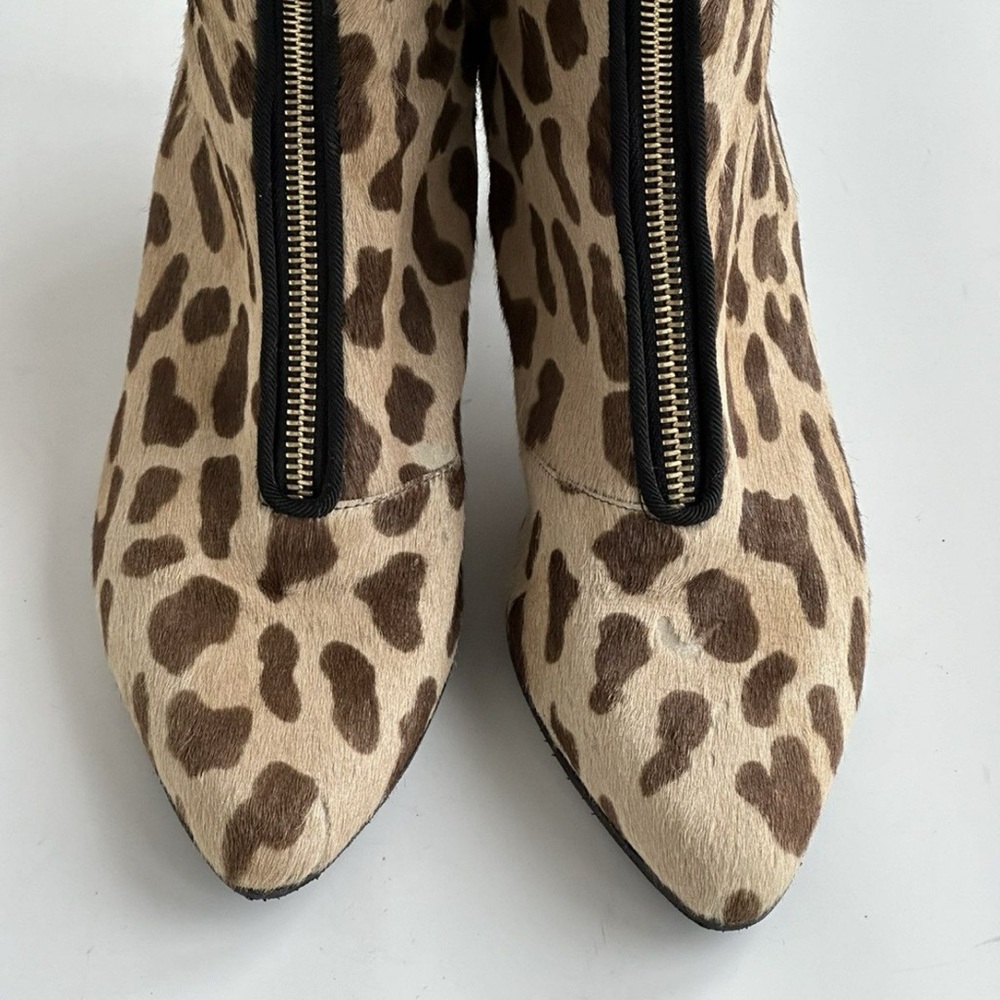 Louis Vuitton Pony Hair Giraffe Print Boots - Picture 5 of 10
